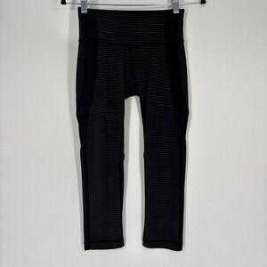 Lululemon Conduit Crop Leggings - Size 4